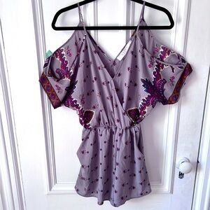 ASTR The Label Floral Paisley Romper Size Small Cold Shoulder